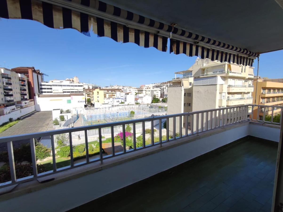 Olas House ماربيا المظهر الخارجي الصورة